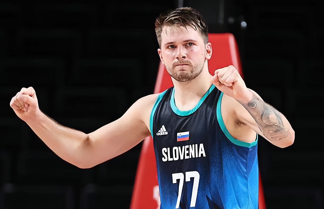 亚历山大轰37分救主，雷霆122-95大胜开拓者，杨瀚森8分难阻败局（亚历山大砍下37分助雷霆122-95擒开拓者，杨瀚森8分无力回天）