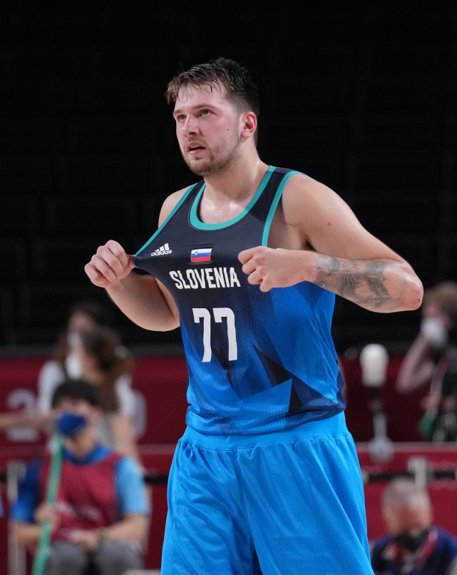 意媒：意甲或引入足球视频支持系统，主帅每场有两次挑战机会（意媒：意甲拟引入视频辅助判罚，主帅每场可挑战两次）