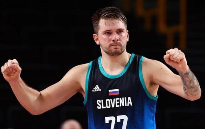 快船末节命中率高，全队士气大增（快船末节投篮准星飙升，士气全面提升）