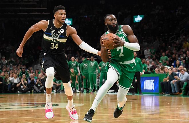 皇马客战毕巴奥首发曝光！姆巴佩领衔三叉戟，连续三平后球队背水一战（皇马做客毕尔巴鄂首发出炉：姆巴佩领衔三叉戟，三连平后背水求胜）